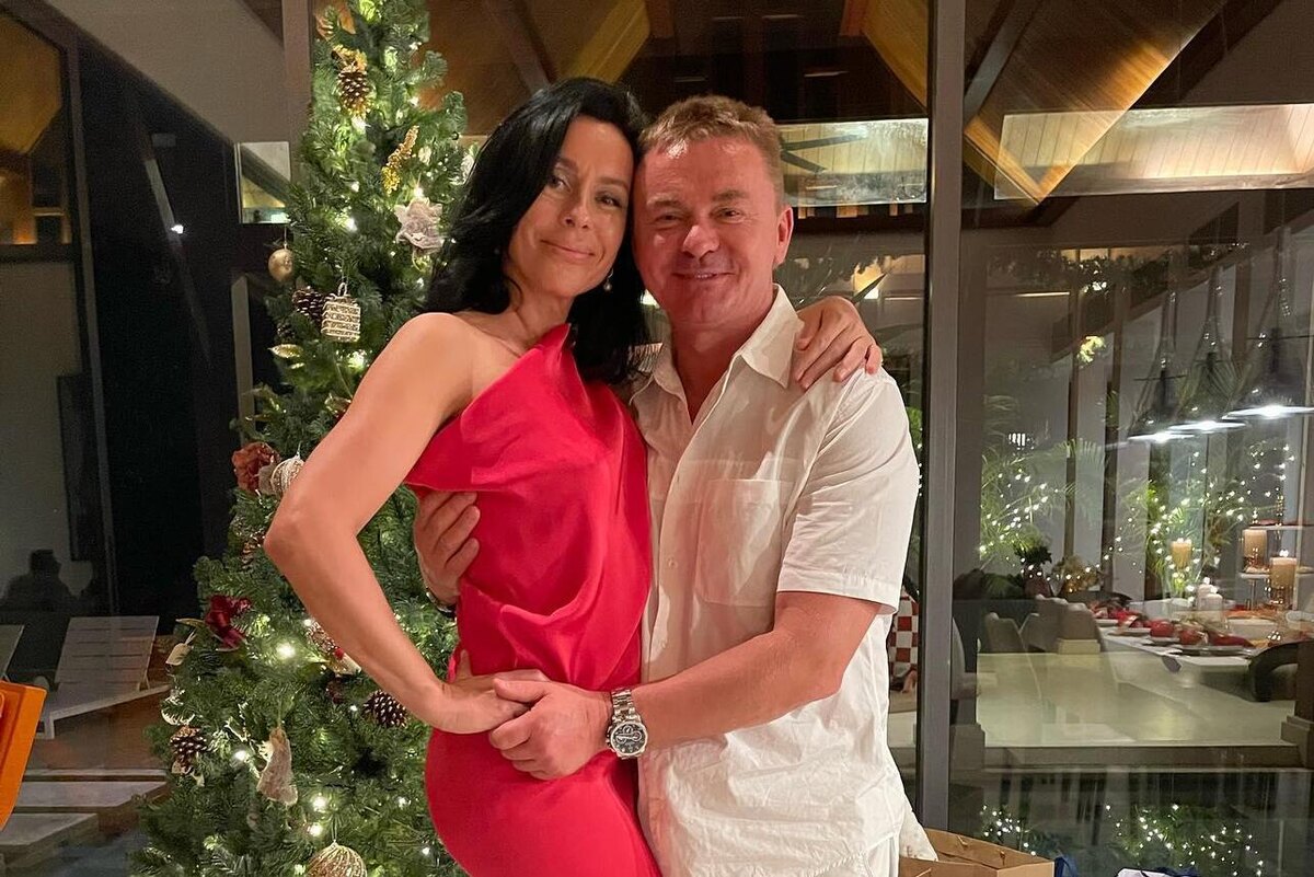    Владимир Сычев с женой Личный архив