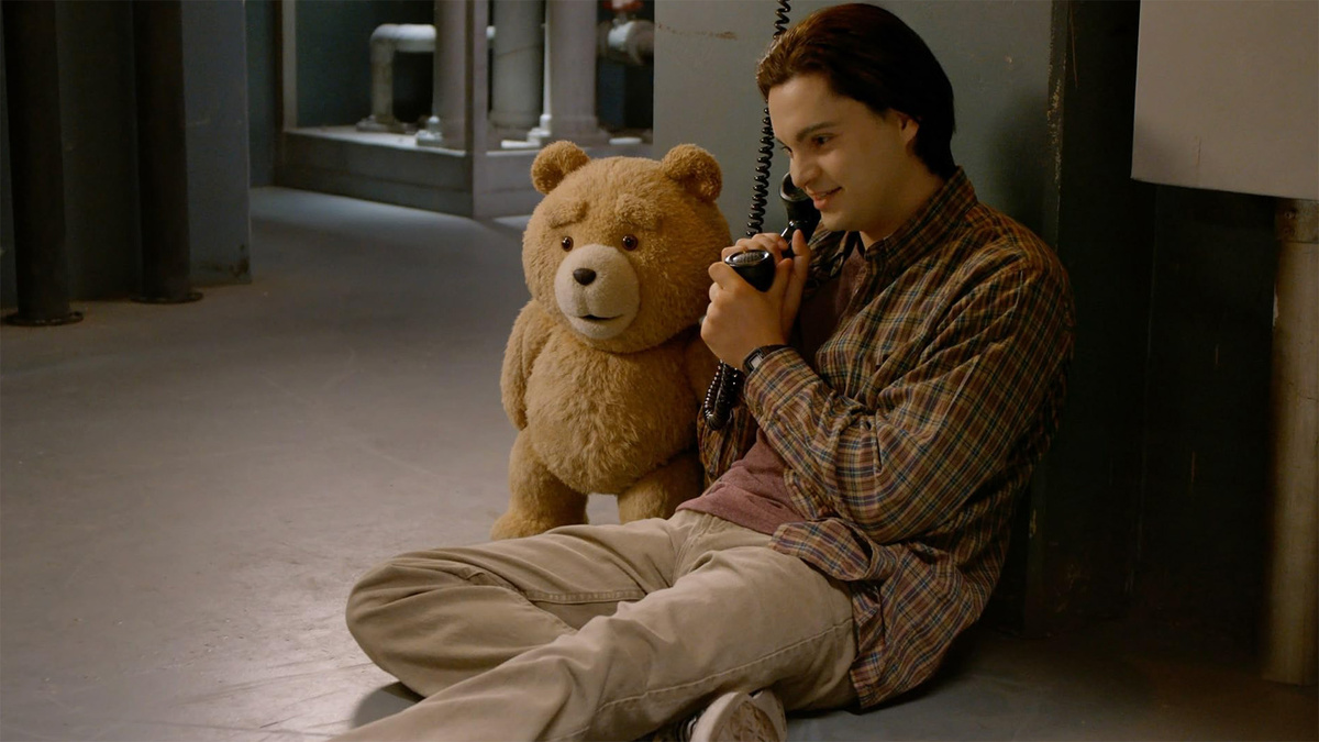    Кадр из сериала «Третий лишний»