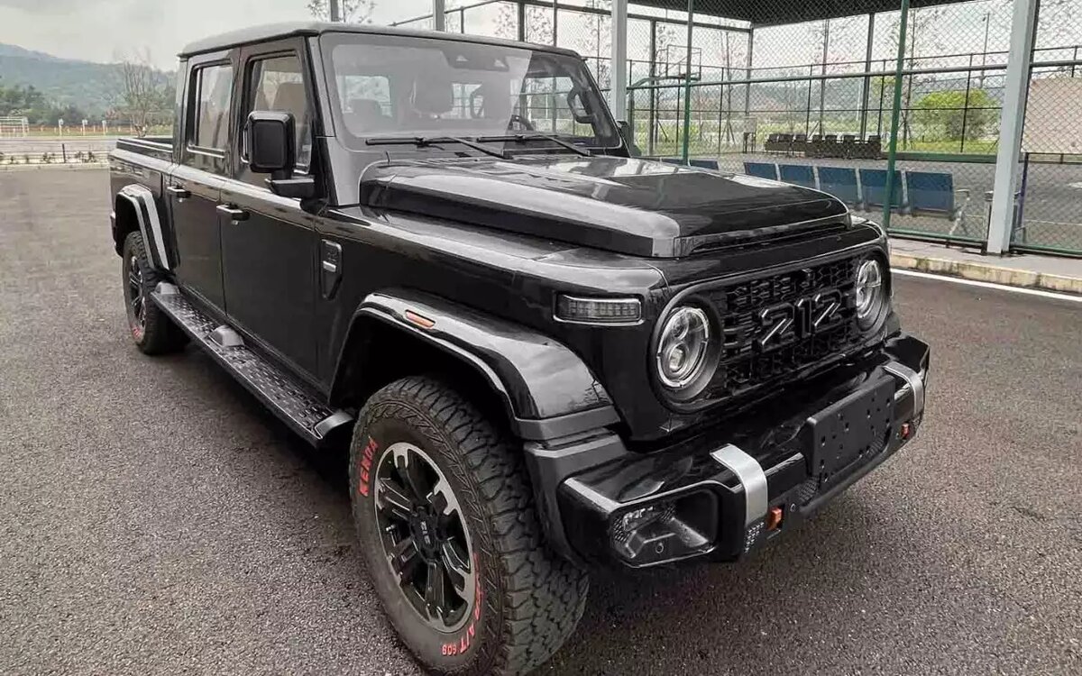 В Россию привезли крутой пикап-внедорожник – подробностиВнедорожный пикап BAW 212 P01 проходит сертификацию по правилам ЕАЭС
📷
📷
📷
