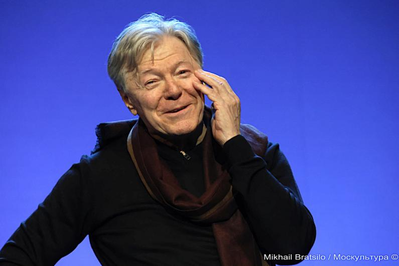 Александр Збруев отметил своё 88-летие на сцене Ленкома моноспектаклем "А.Збруев..."