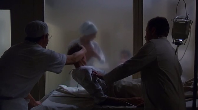 Кадр из фильма "Невыносимая лёгкость бытия" (1988)