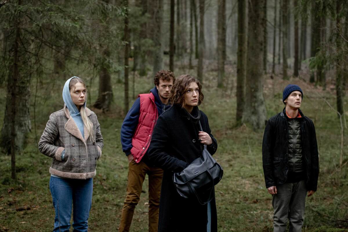 Кадр сериала «Топи» // «Кинопоиск»