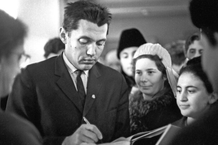 Рождественского боготворили.