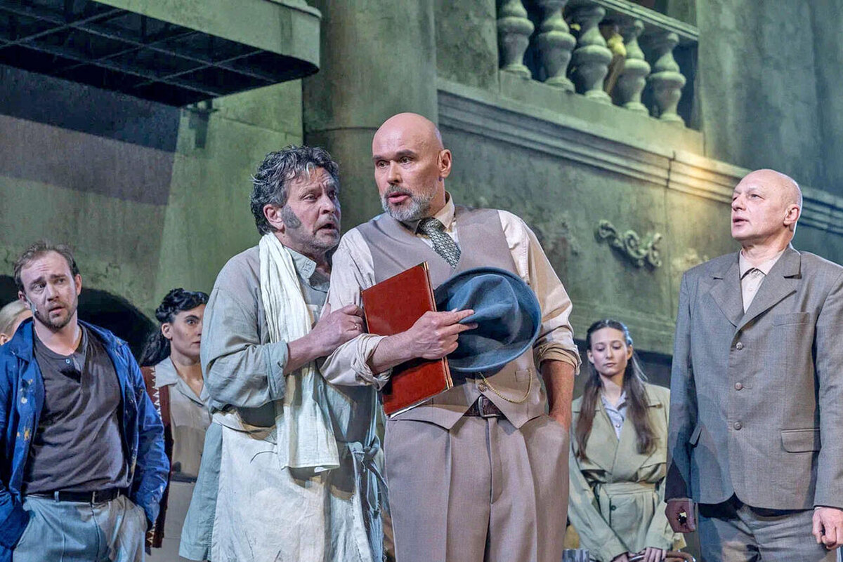    Александр Домогаров, Максим Аверин и Николай Козак Яна Булаш