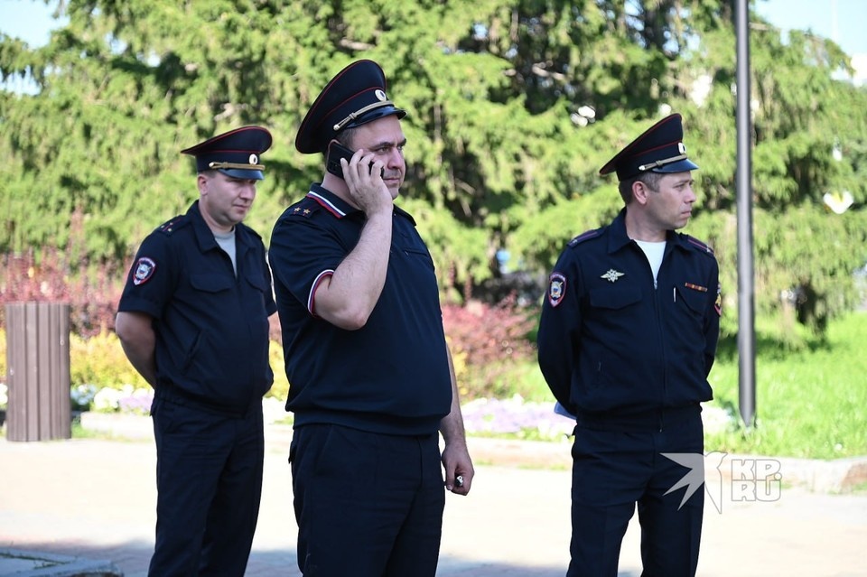    Совсем скоро полицейские перейдут на летнюю форму Ольга ЮШКОВА