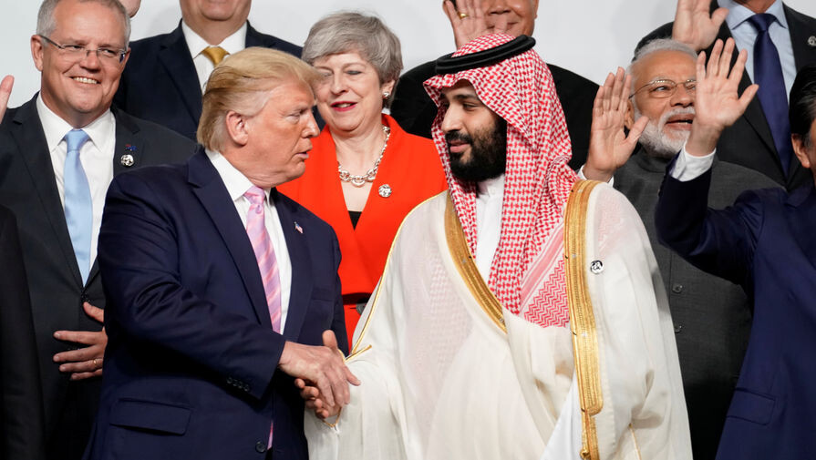 Президент США Дональд Трамп и наследный принц Саудовской Аравии Мухаммед ибн Салман Аль Сауд на саммите G20, 28 июня 2019 года / Reuters   📷
