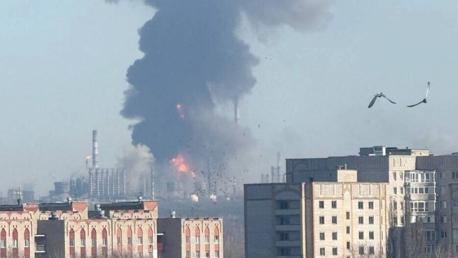 Взрыв и сирены: что произошло на заводе в Нижнекамске 31 марта