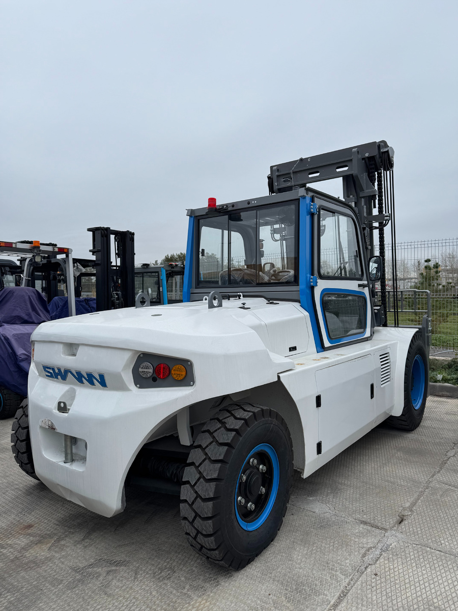 Электромобильный вилочный погрузчик SHANN FB120 второго поколения