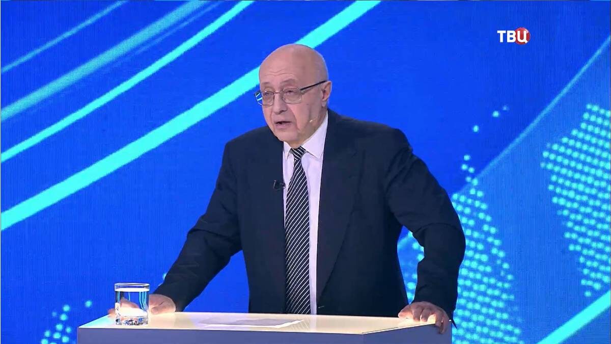     Цитата из программы "Право знать! Сергей Кургинян" на ТВЦ