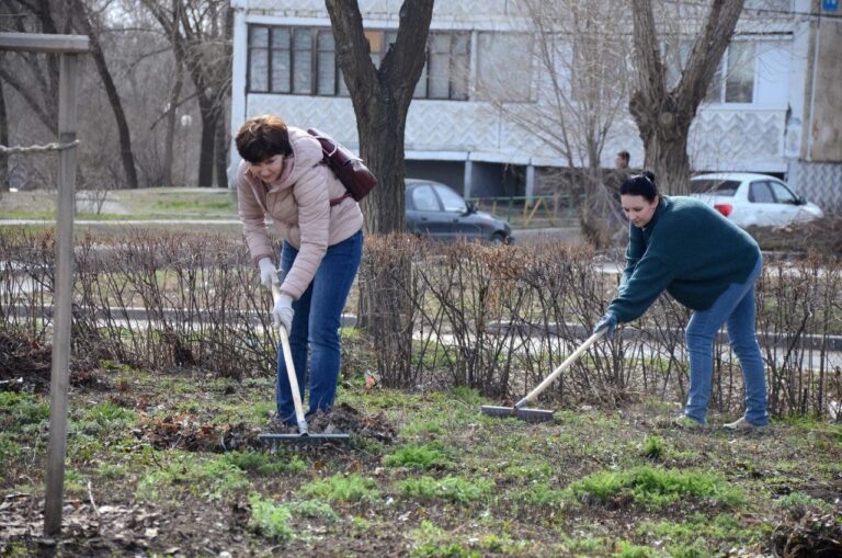    В Оренбурге с 1 апреля стартует месячник благоустройства Оренбуржье