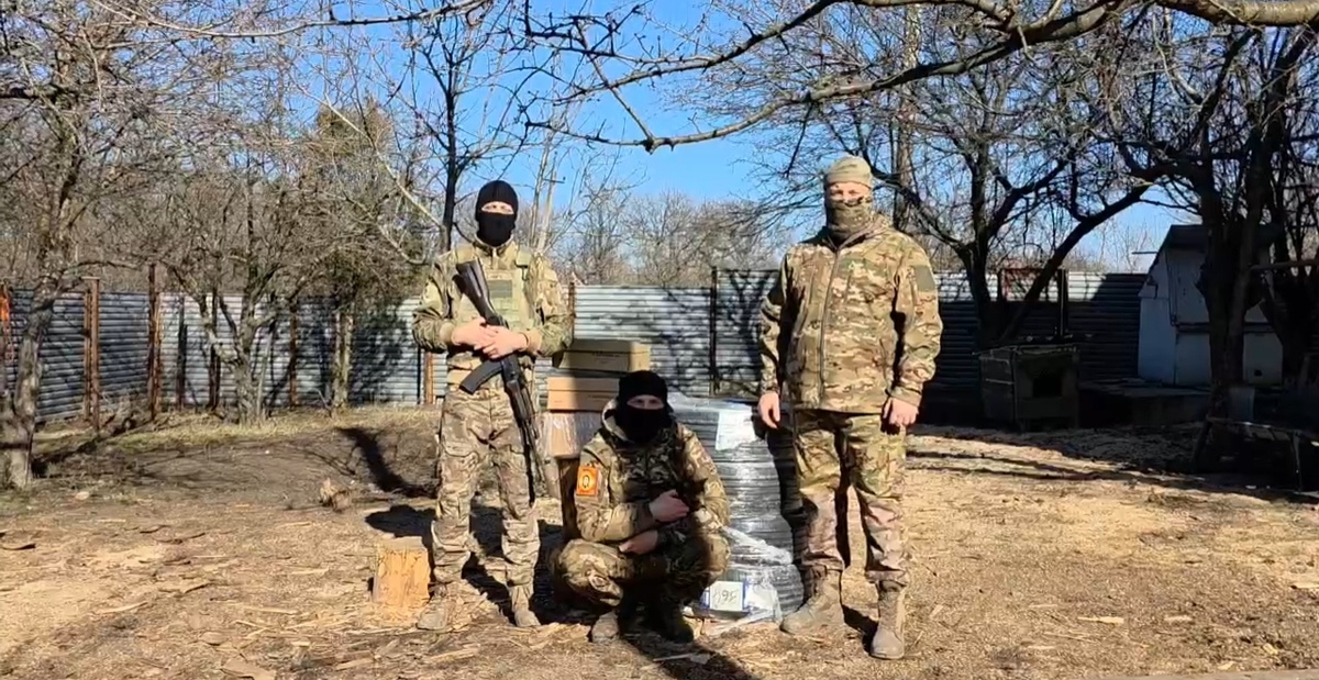 Военные волонтеры