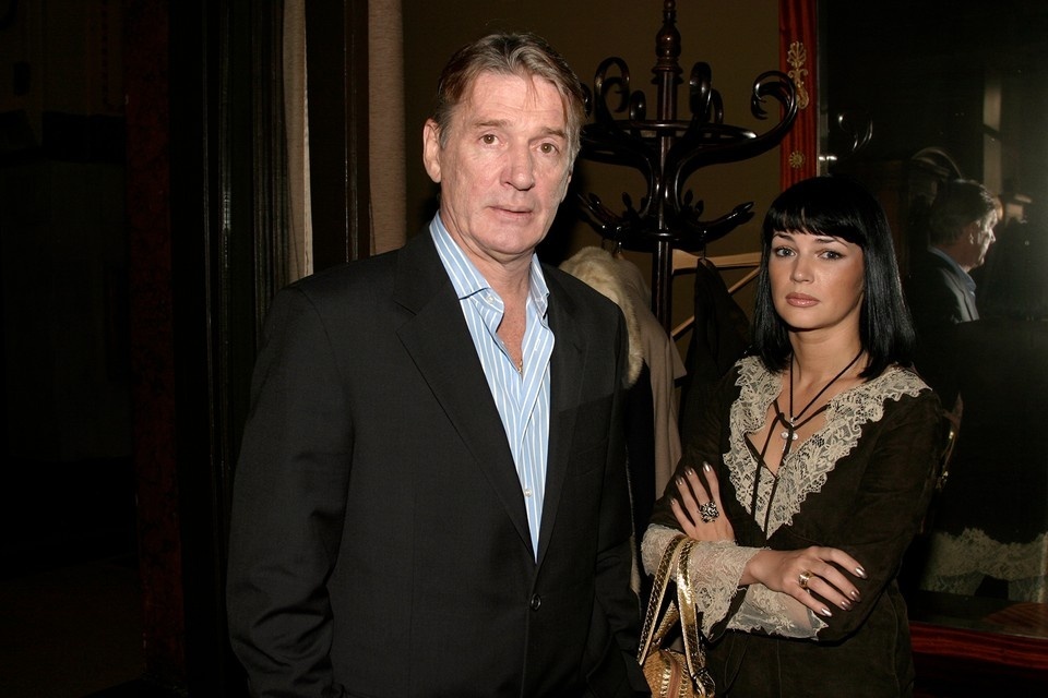 Александр Абдулов и Юлия Мешина поженились в 2006 году