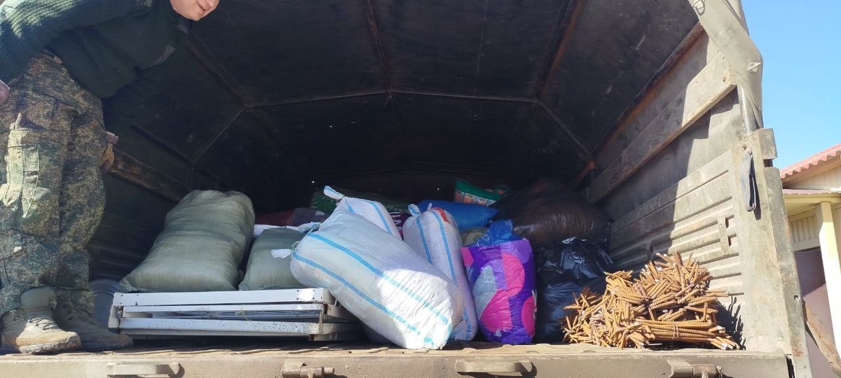 Военные волонтёры