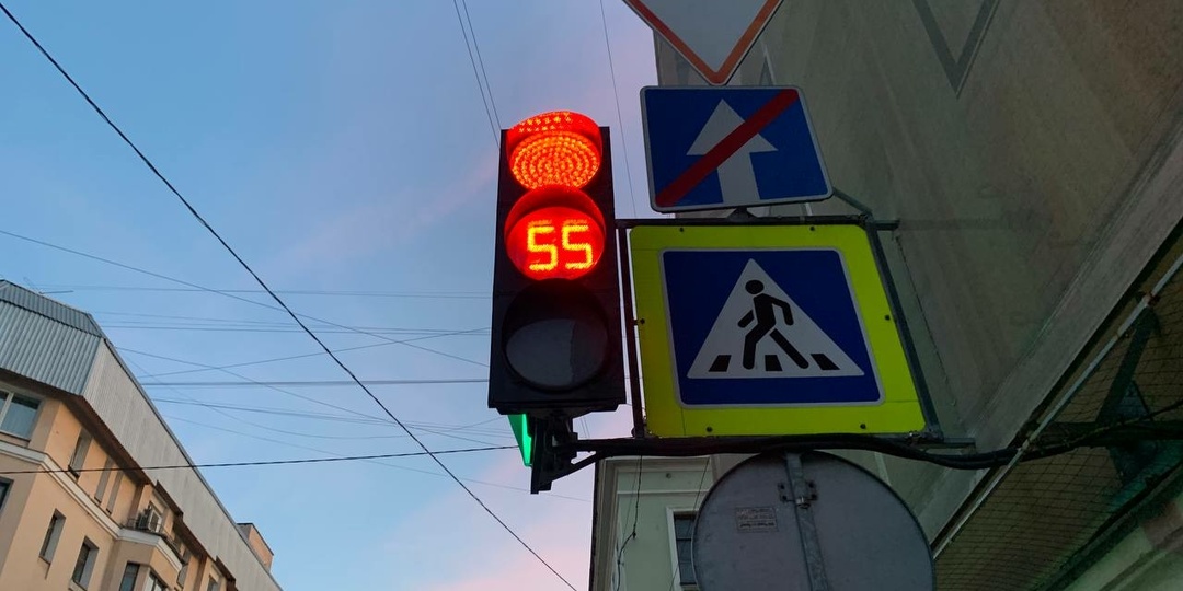 Петербургские светофоры теперь отображаются в навигаторах водителей