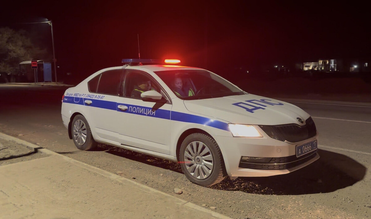  Цена поддельных прав от 200 до 300 тысяч рублей, но ни один из них не задумался о цене жизни)