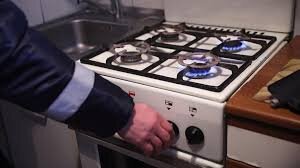 Монопольно высокая цена на услуги по техническому обслуживанию и ремонту внутридомового газового оборудования могла привести к нарушению прав и законных интересов потребителей