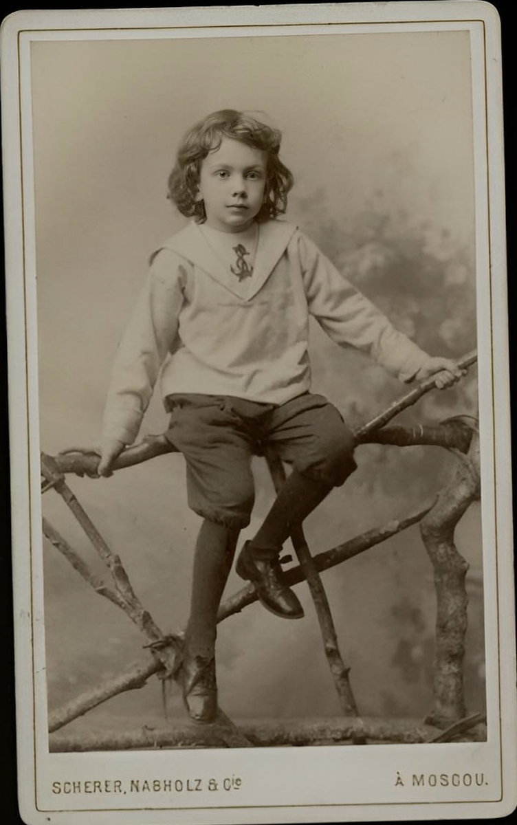 Ванечка Толстой, младший сын Л. Н. и С. А. Толстых. Зима 1893-1894 гг. Государственный музей-заповедник Л.Н. Толстого
