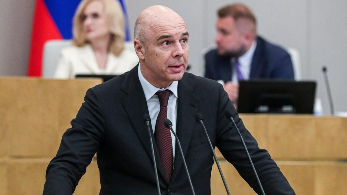 Минфин выступал против пополнения счетов наличными через банкоматы до миллиона руб.