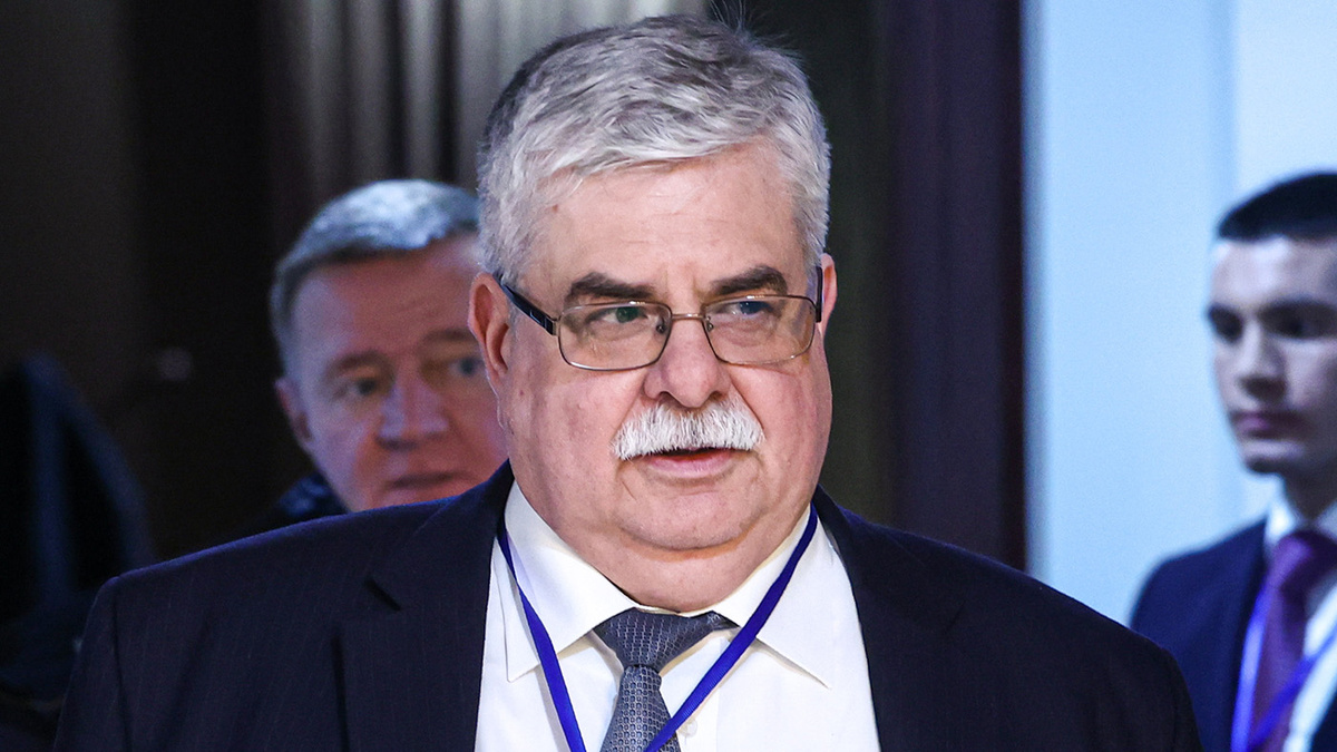   Валерий Шарифулин / ТАСС- Посол России в Иране Алексей Дедов