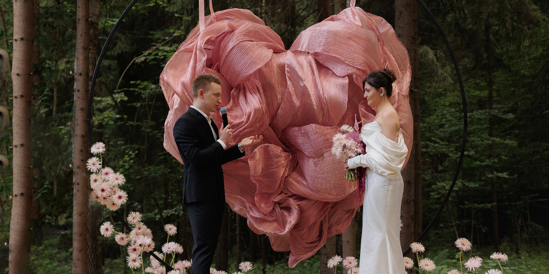 Как придумать уникальный свадебный декор, даже если у вас обычная история знакомства.