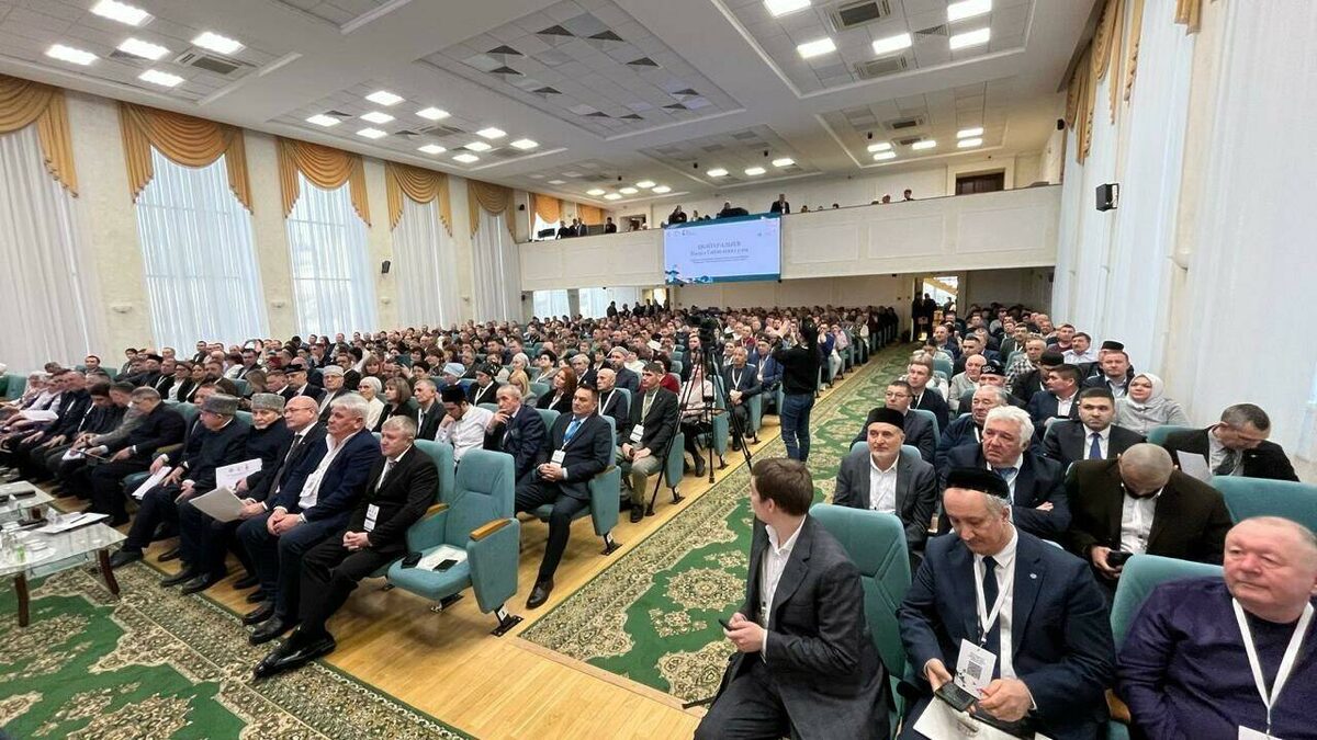 В первый день в Академии наук Татарстана после официального открытия участники работали на дискуссионных площадкахФото: tatar-congress.org