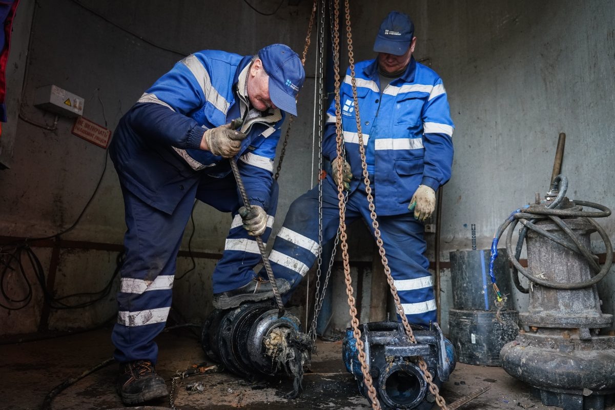    Ежедневно бригады выезжают от 10 до 30 раз на заявки о бытовых засорах