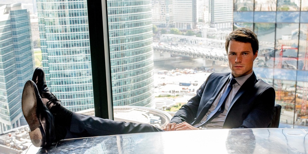 Данила Козловский — эталон стиля: фильмы, где актер выглядит как настоящий джентльмен