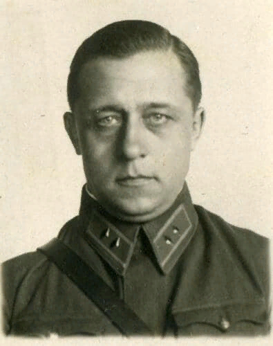 Комдив В.И. Тупиков