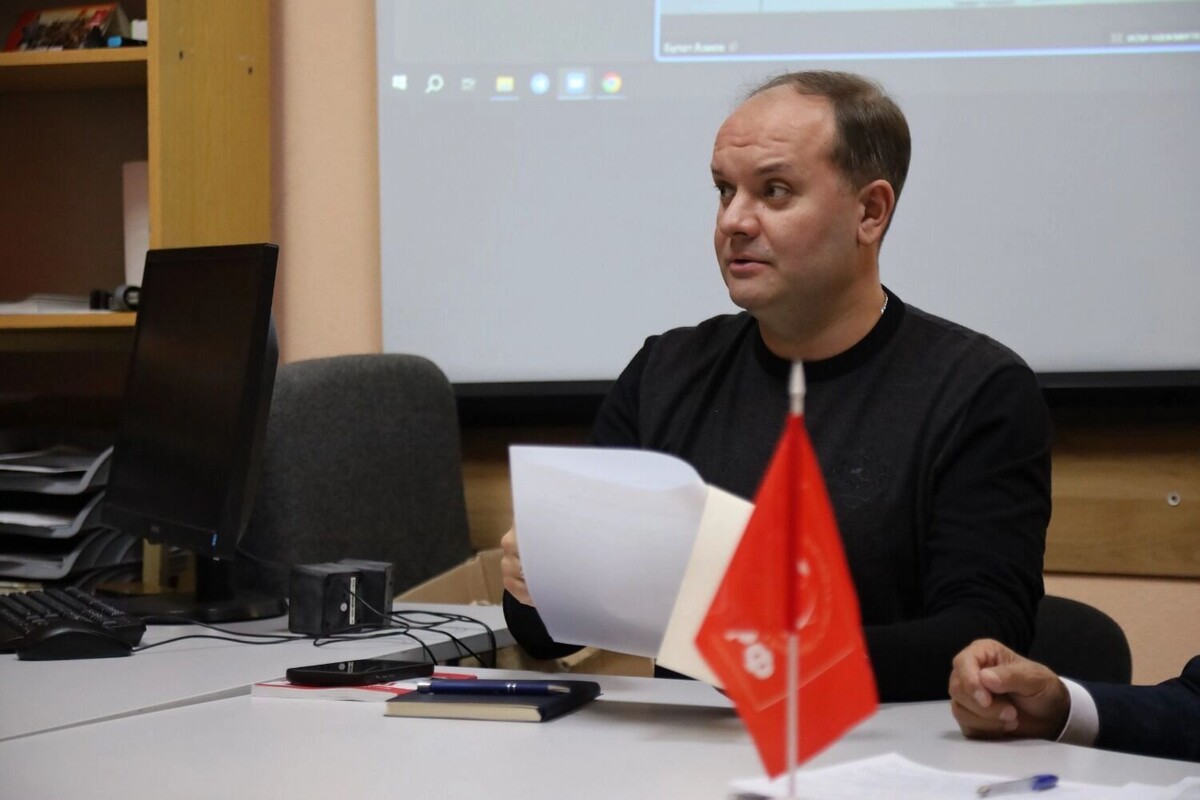     Источник: пресс-служба КПРФ