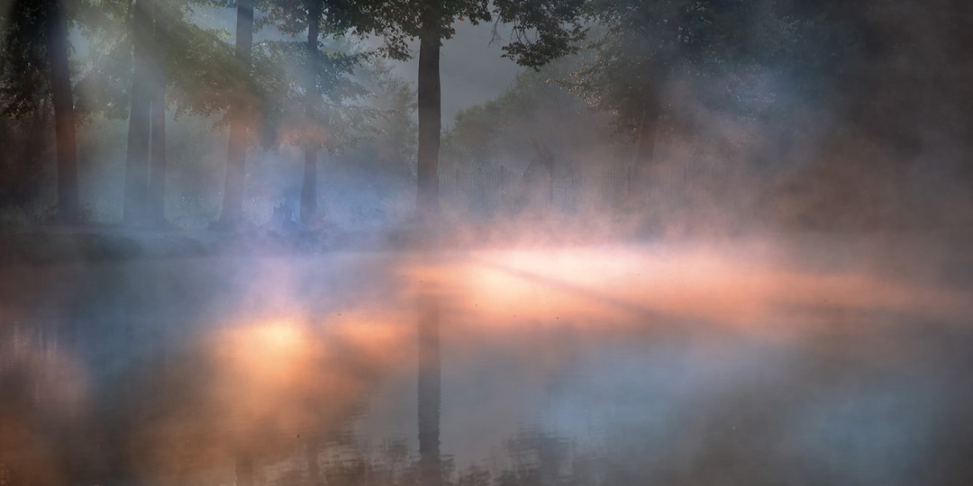 Туман над Черным озером.