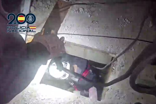 Policía Nacional   📷