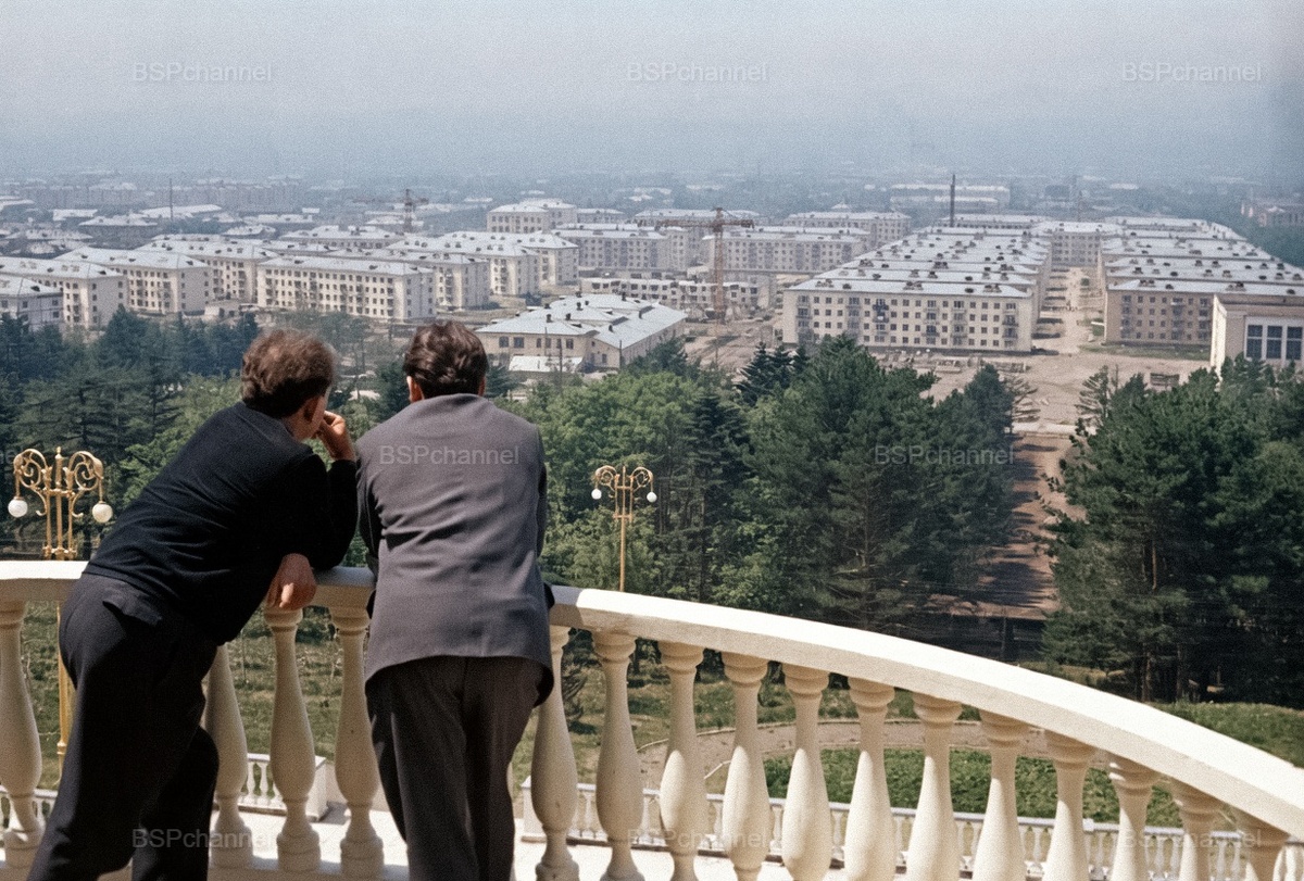 Автор: Лев Носов