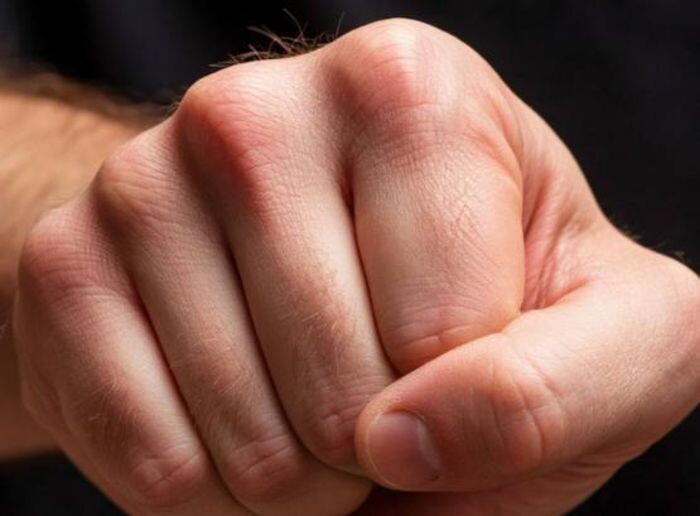 Иллюстрация: сгенерировано нейросетью