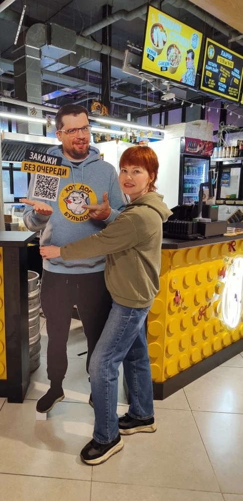 Я например, не постеснялась подойти и обнять Гарика Харламова. 😄 Фото автора