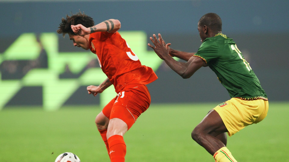 Не верьте счету - игра не была равна)) 1.74 - 0.21 по xG в пользу сборной России