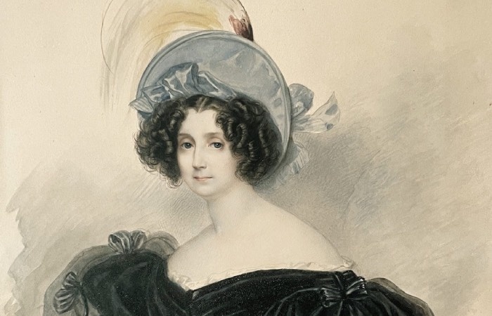    Даже император Александр I не мог остаться равнодушным к её очарованию.