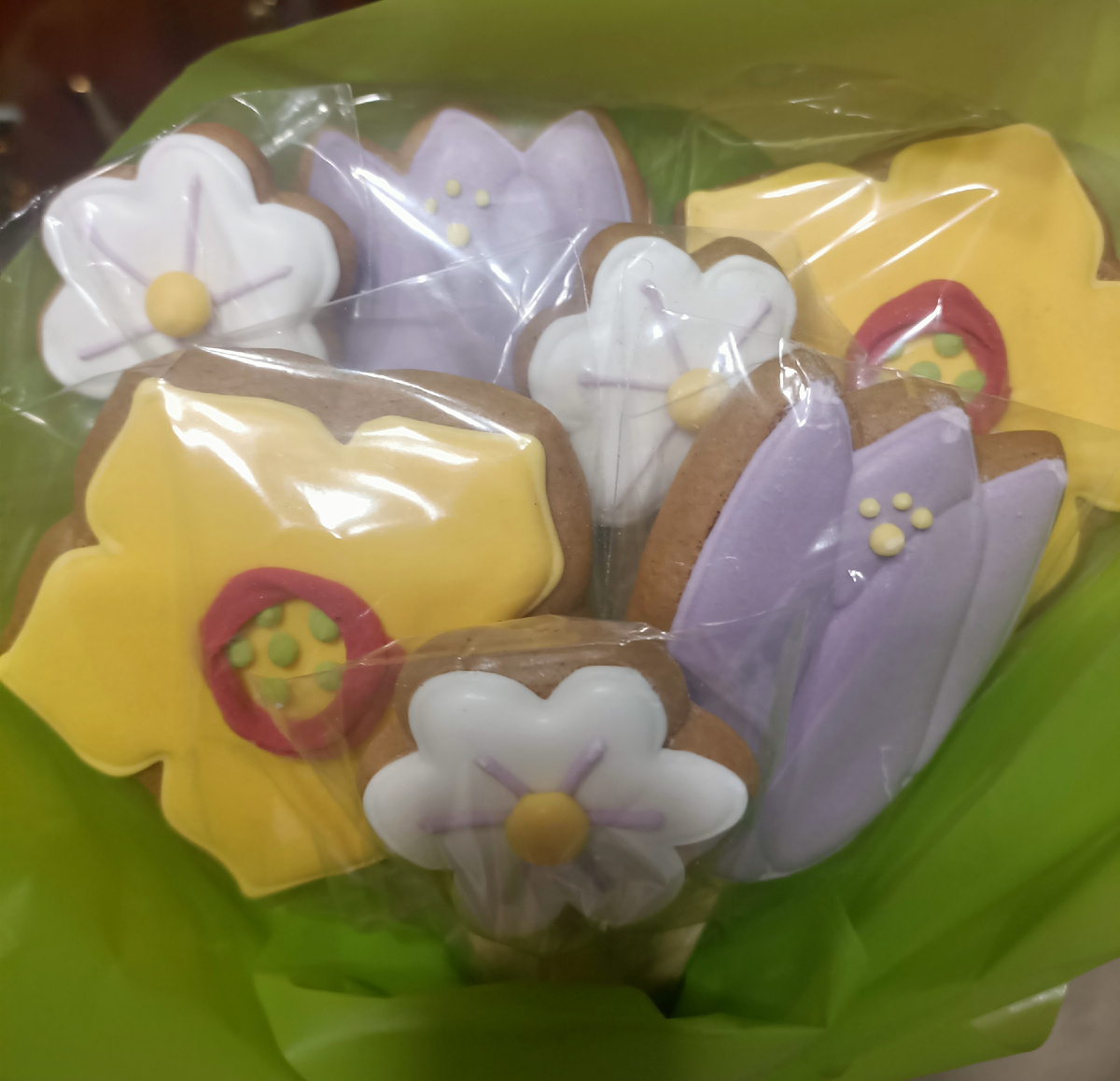 и букет нетривиальный