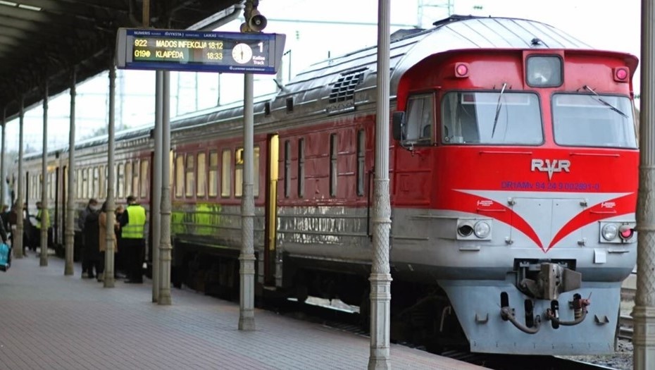    Пассажирский поезд компании LTG Link. Литва. Автор фото: LTG Link