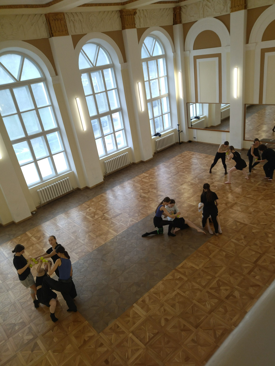 Студенты репетируют... 