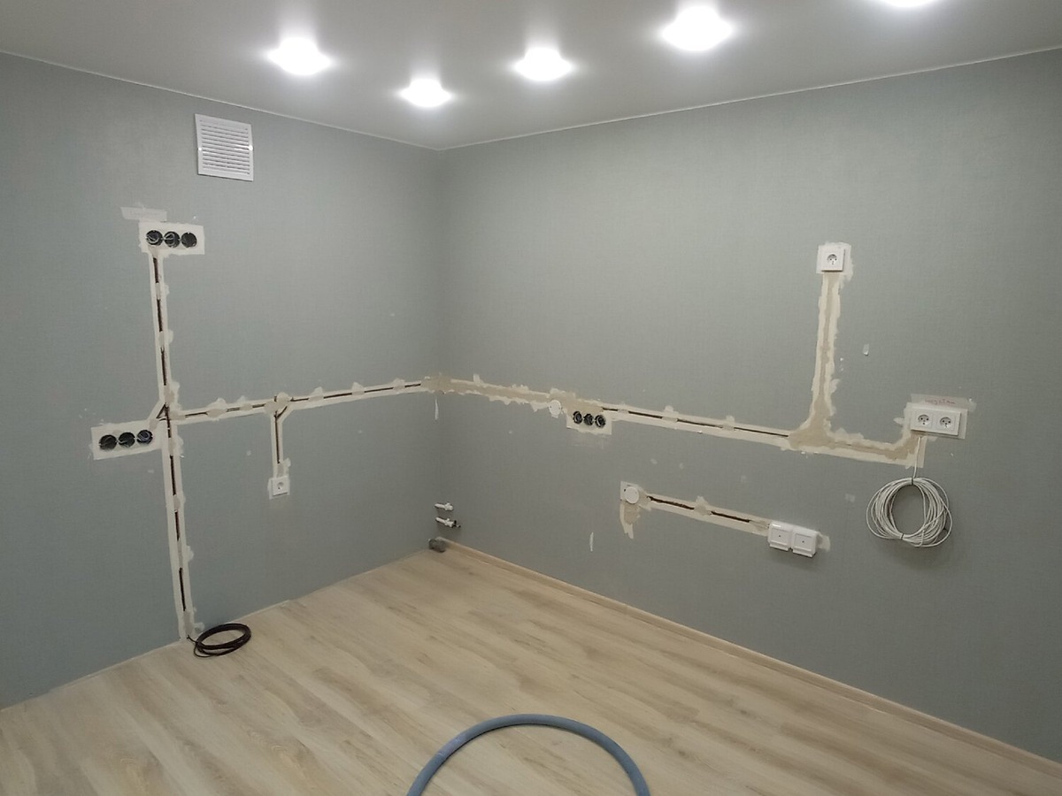 Безопасный перенос розеток и выключателей в Новое Девяткино