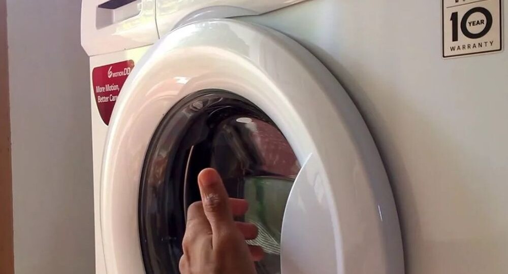 Почему не открывается дверца стиральной машины LG и как это исправить