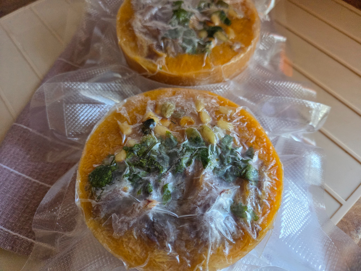 Они же, но вблизи. Каждая в своём пакетике. Хранить удобно.