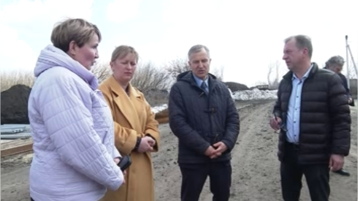    Исполняющий обязанности губернатора Курской области встретился с руководителями трёх агропредприятий