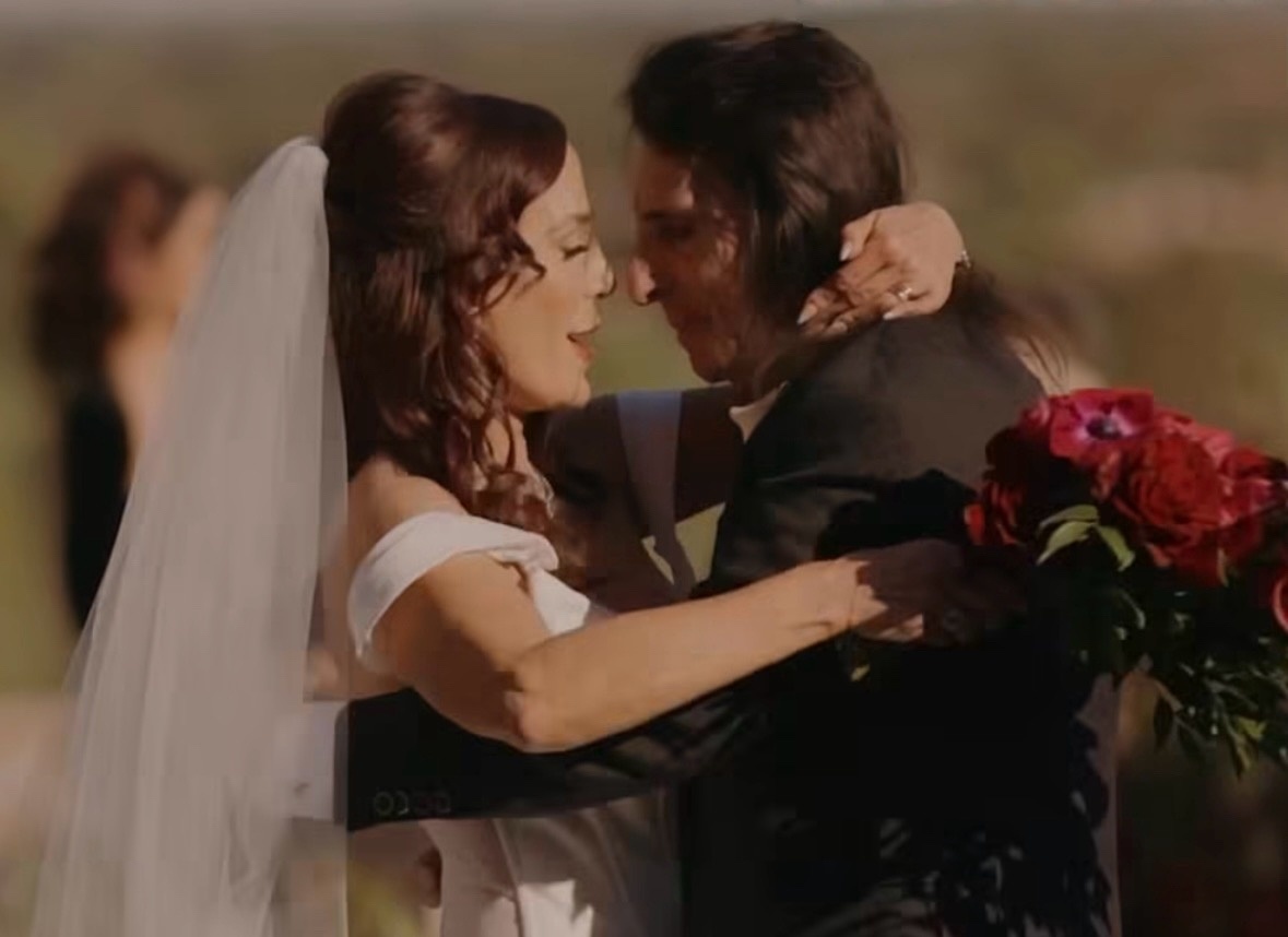 Элис и Шерил Купер обновили клятвы в 50-ю годовщину свадьбы. Фото: соцсети