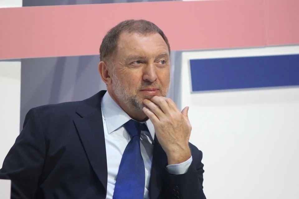    Замсекретаря ОП Гриб предложил Дерипаске поработать на заводе по 12 часов в день GLOBAL LOOK PRESS