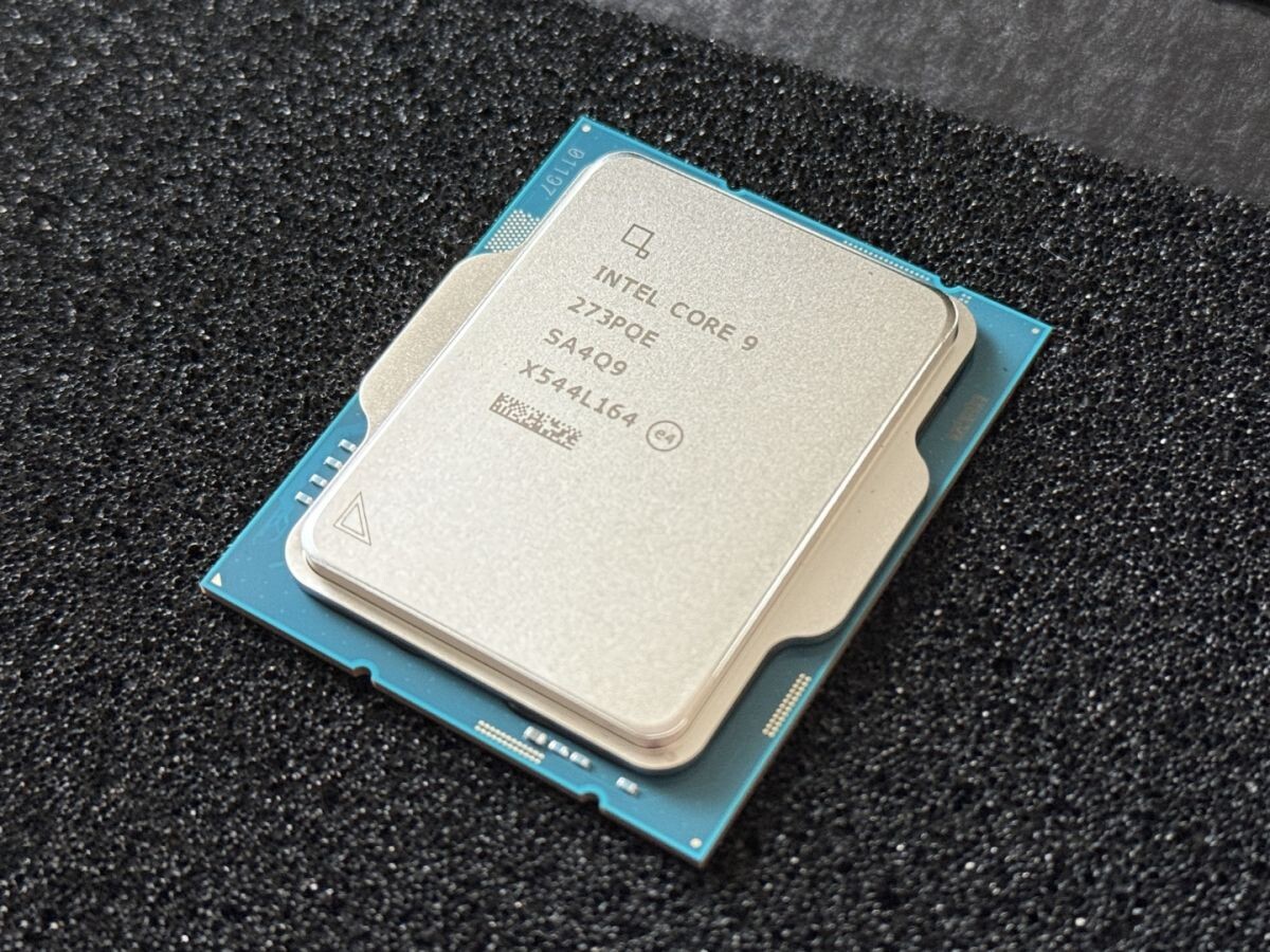    Энтузиаст с помощью ИИ запустил Intel Core 9 273PQE на обычной «материнке»