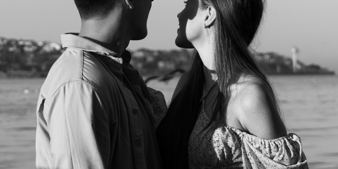 Как себя ведут нарциссы, когда им некем питаться