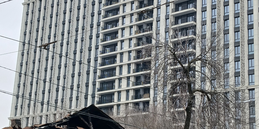 Наступление монстров на родные дома.