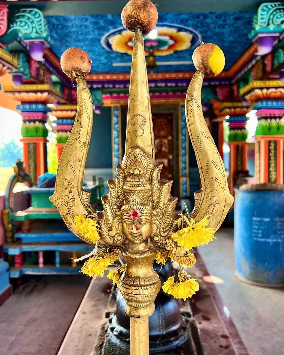 Тришула Шивы