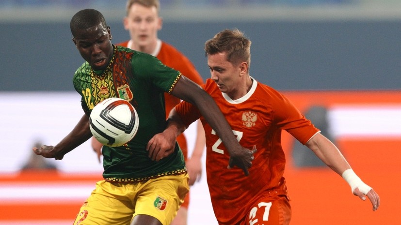     Мусса Дьяките и Иван Обляков РИА Новости Алексей Даничев